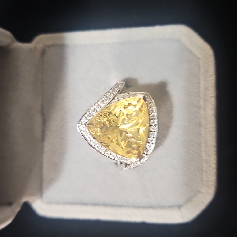 Carving Cut Brazilian Citrine And White Zircon Ring